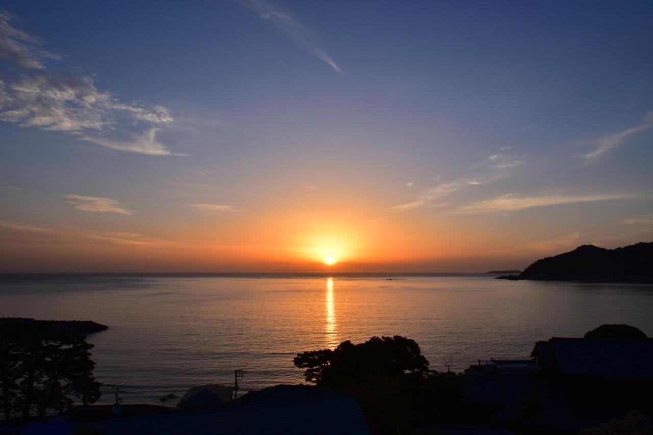 Auberge Fontaine Bleau Atami Экстерьер фото